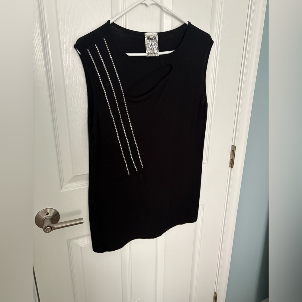 Sleeveless Black Embellished Women's Top, by VOCAL size medium. Worn once